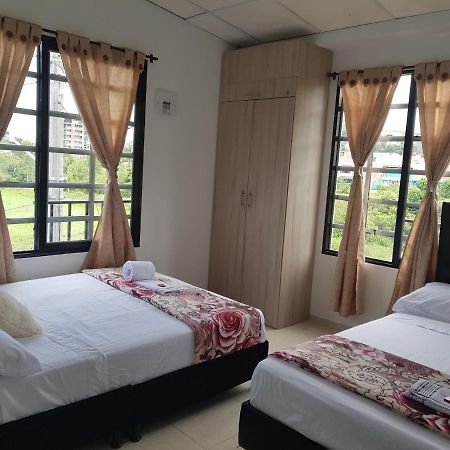 Apartamentos Williams Santa Rosa de Cabal Eksteriør bilde