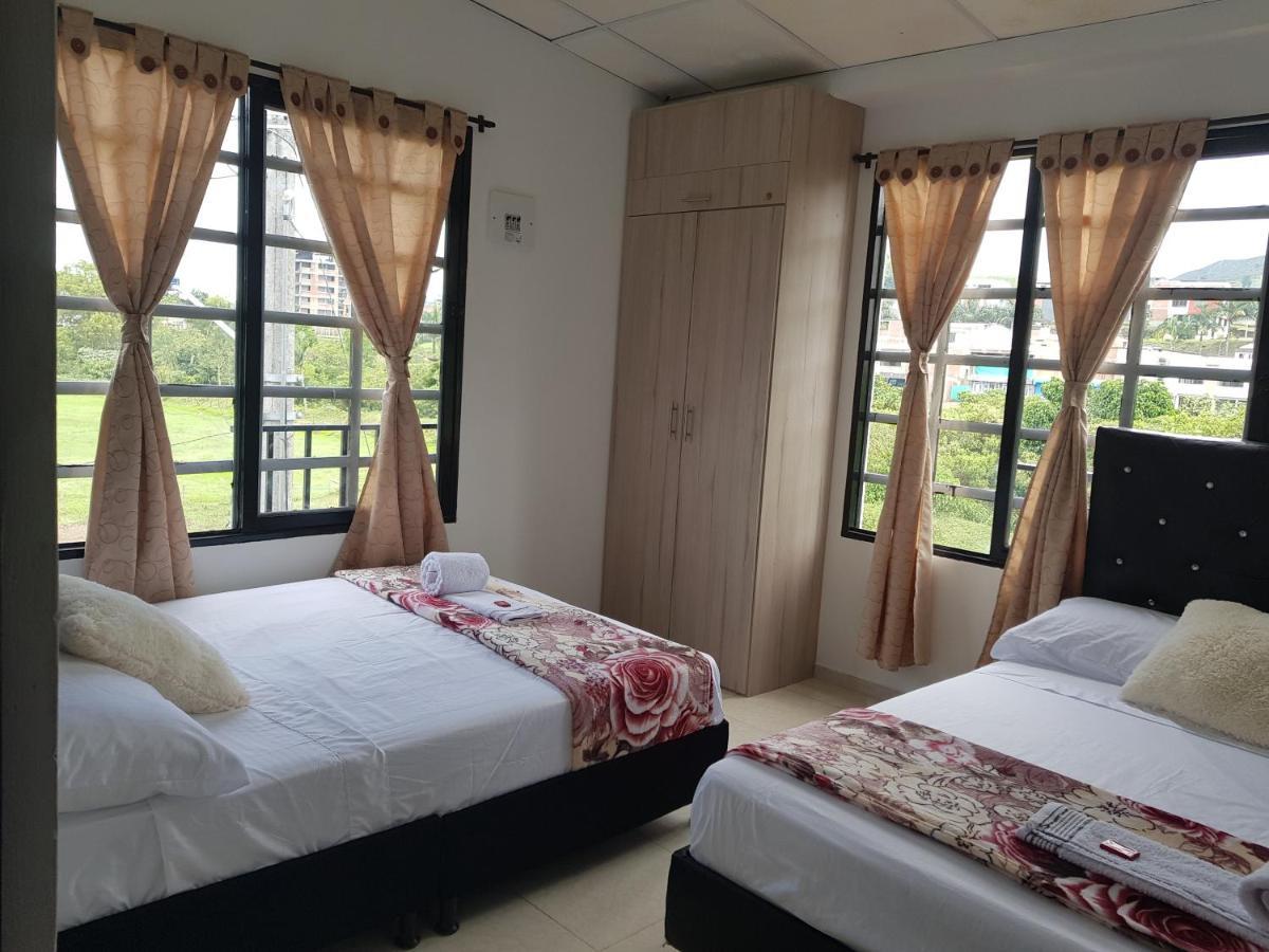 Apartamentos Williams Santa Rosa de Cabal Eksteriør bilde