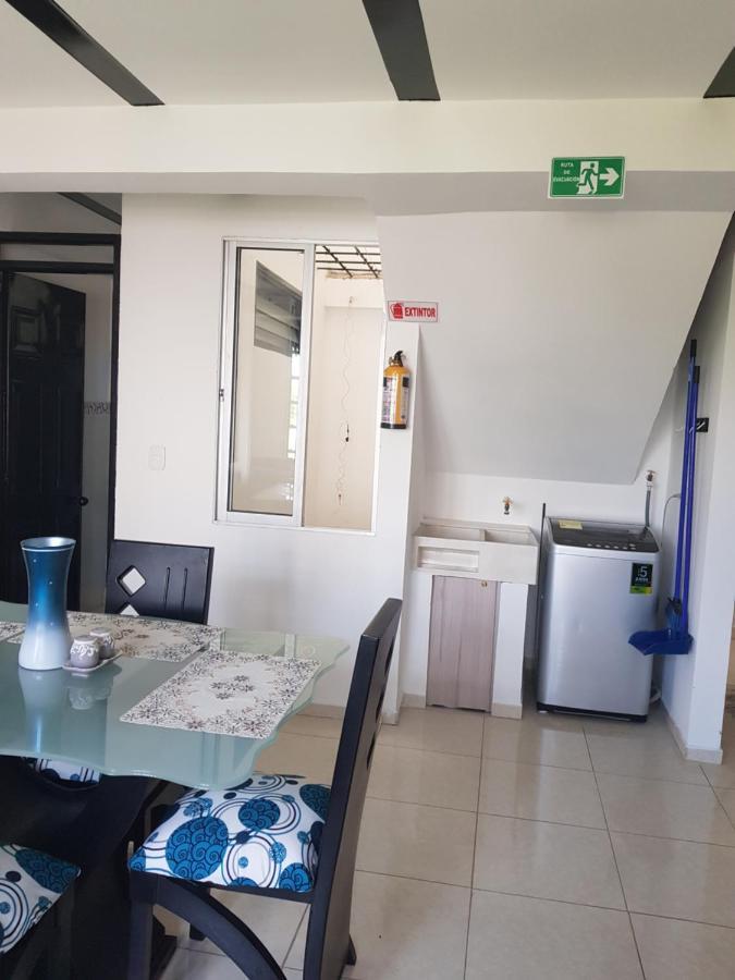 Apartamentos Williams Santa Rosa de Cabal Eksteriør bilde