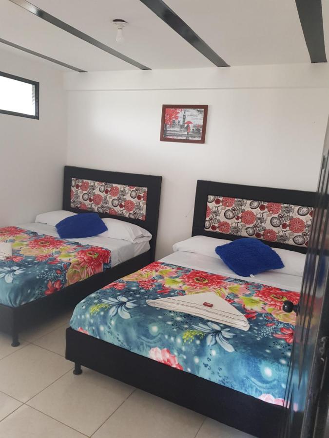 Apartamentos Williams Santa Rosa de Cabal Eksteriør bilde